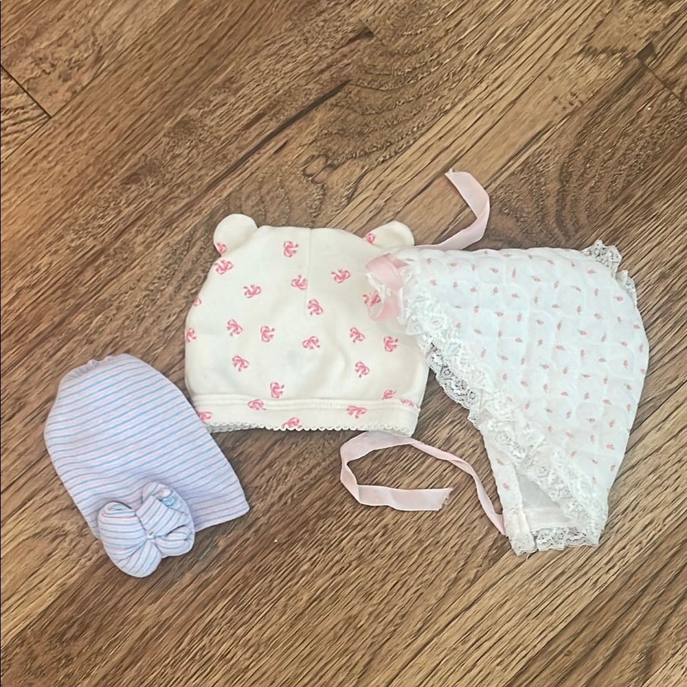 Adorable Baby Hat and Bonnet Set
